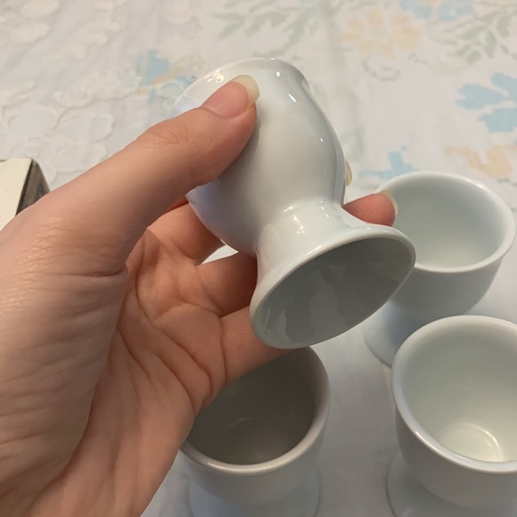 Fine Porcelaine Egg Cups - Picture 9 of 9